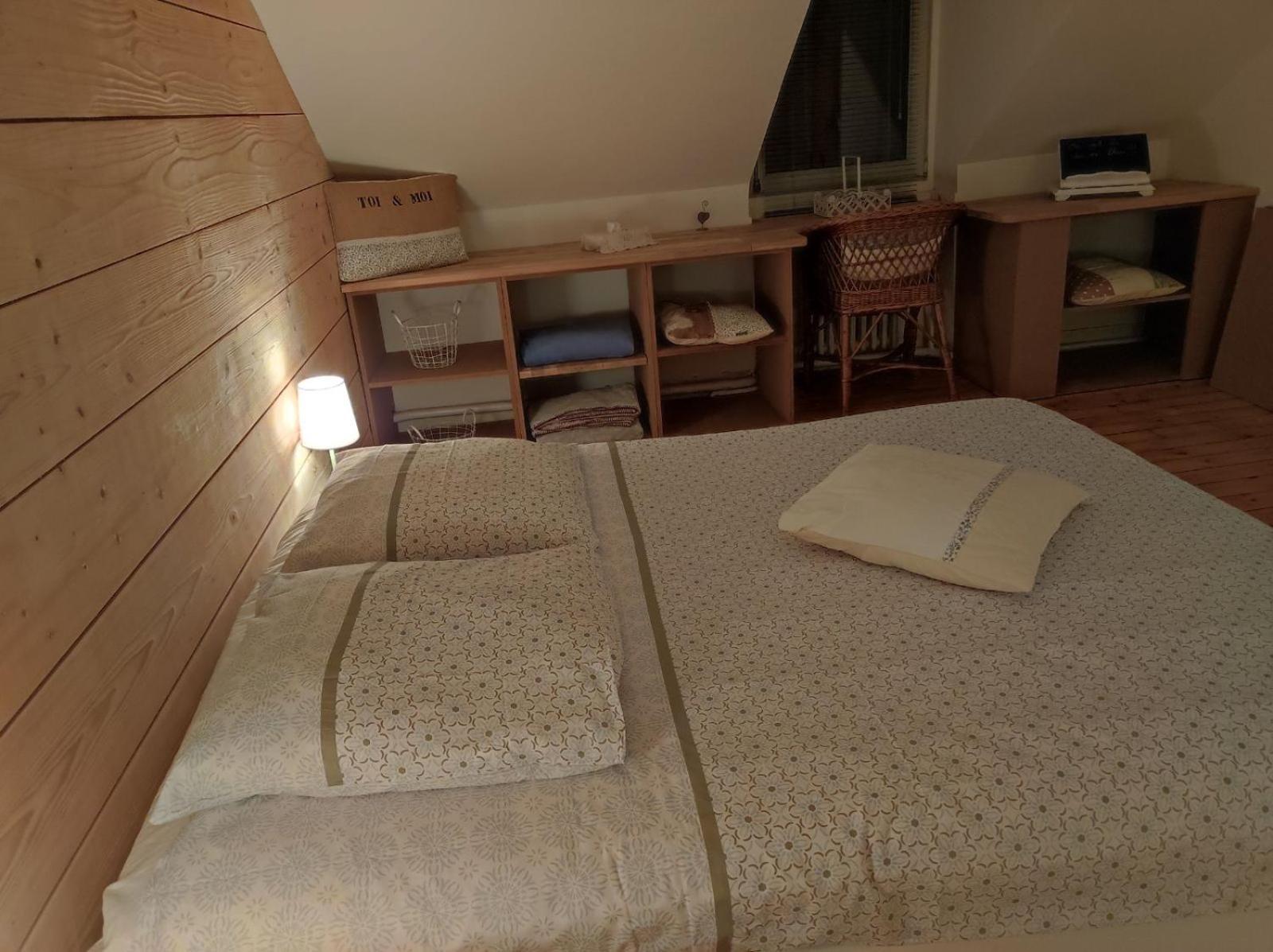 Chambres D'Hotes De Charme Sur Ле-Ман Экстерьер фото